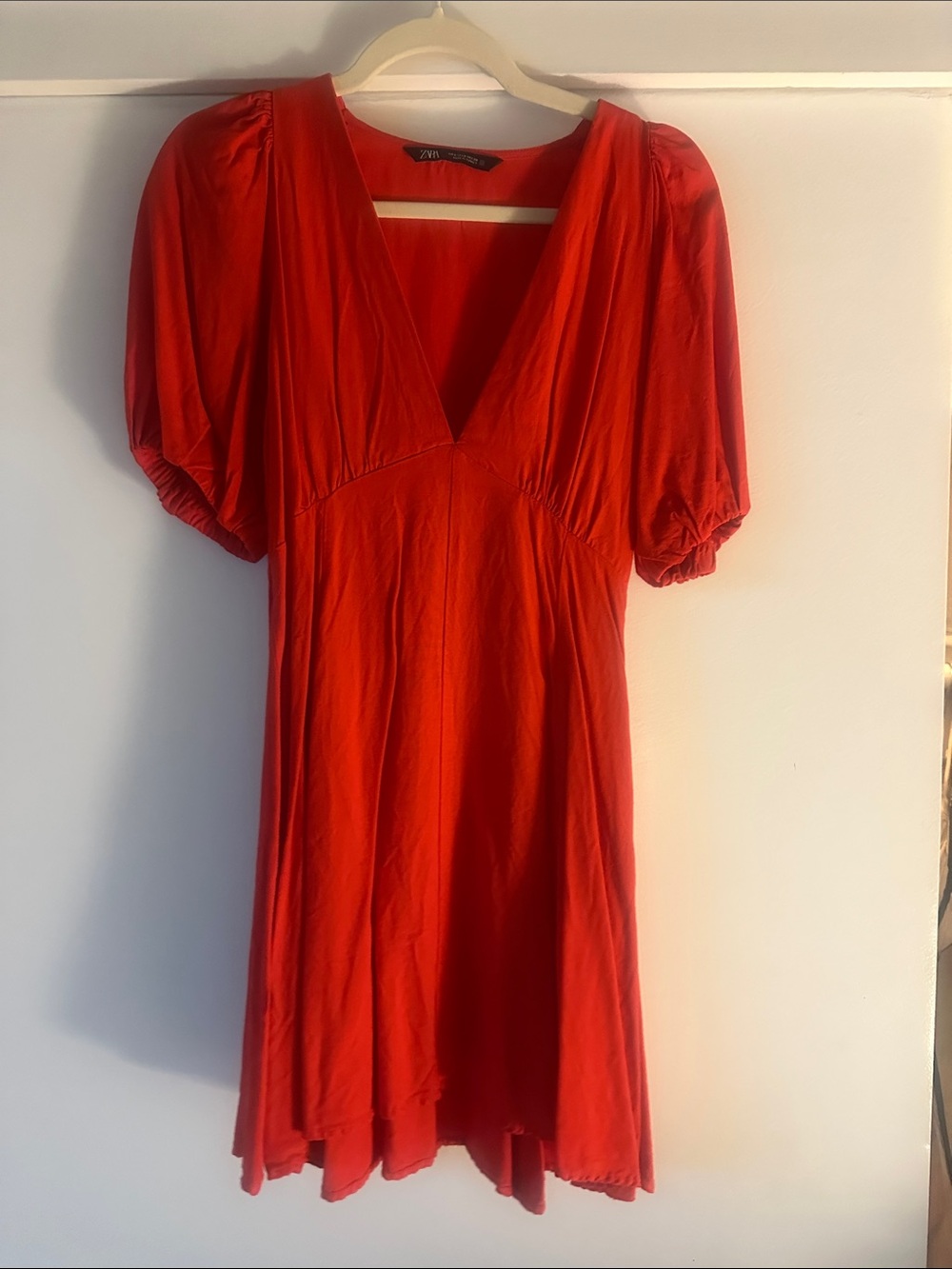 Red V-neck short dress